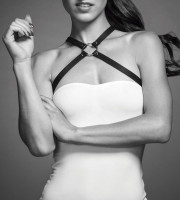 Бондажный комплект Bijoux Indiscrets Maze Cross Chest Harness, черный